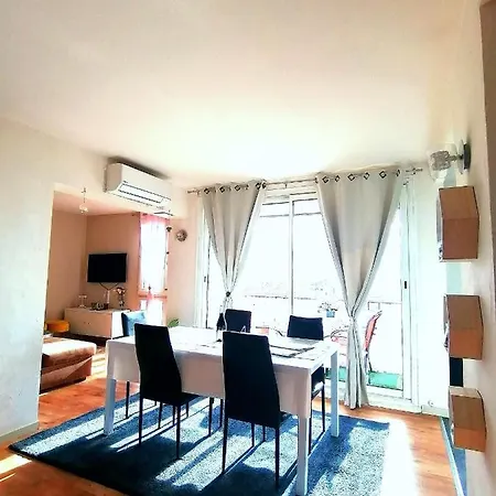 Modern Apart 70m2 - 2 - Parking Apartamento Aviñón